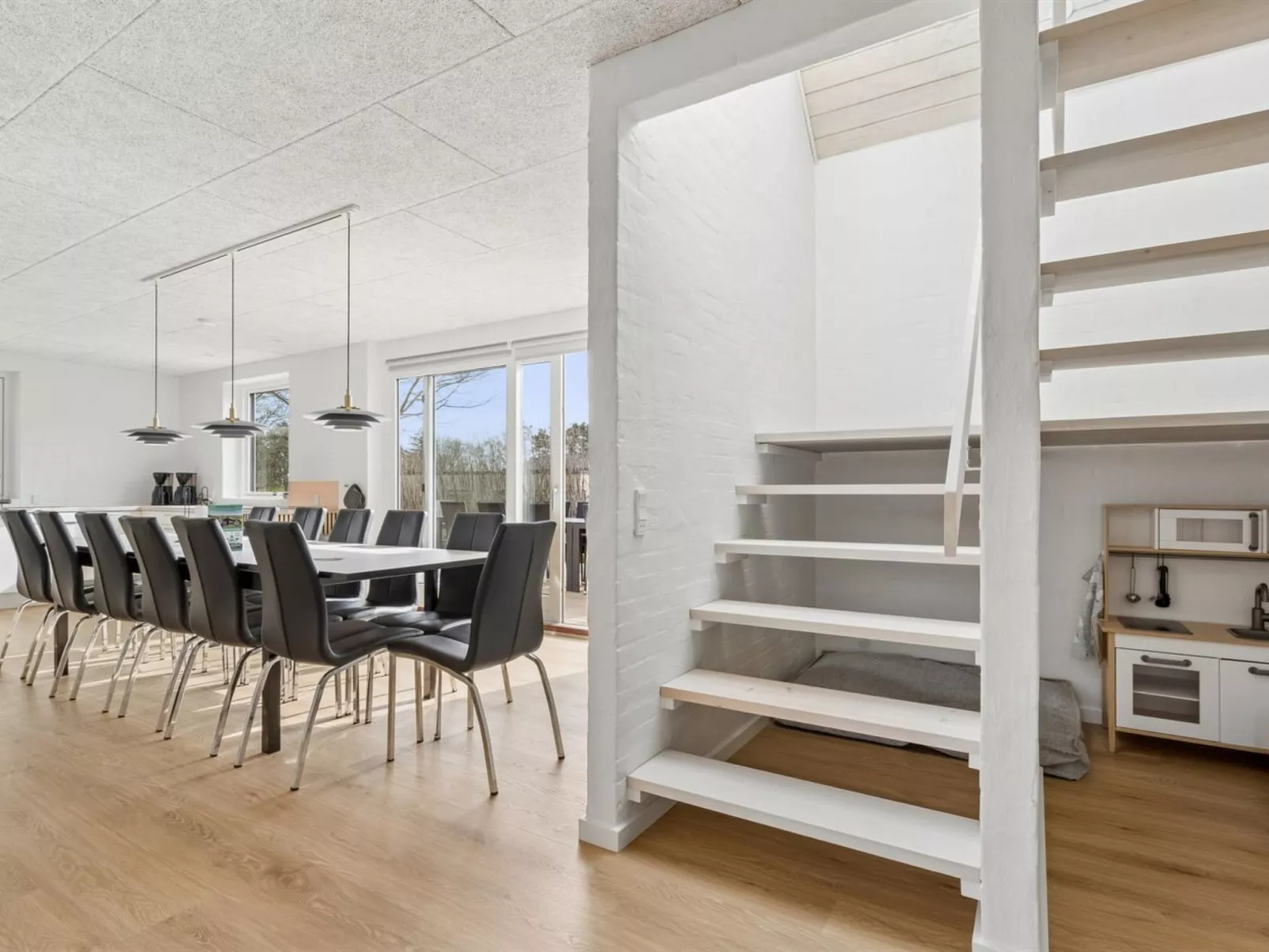 "Cyrill" - 2km from the sea - Drinnen