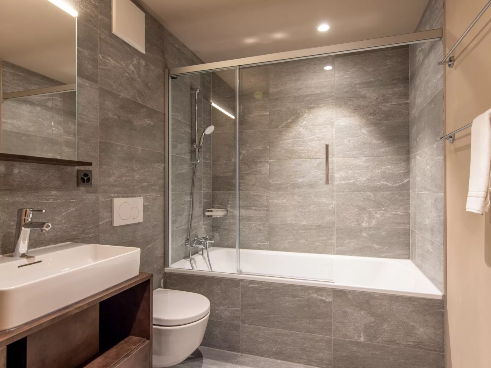 SWISSPEAK Resorts Zinal - Inside