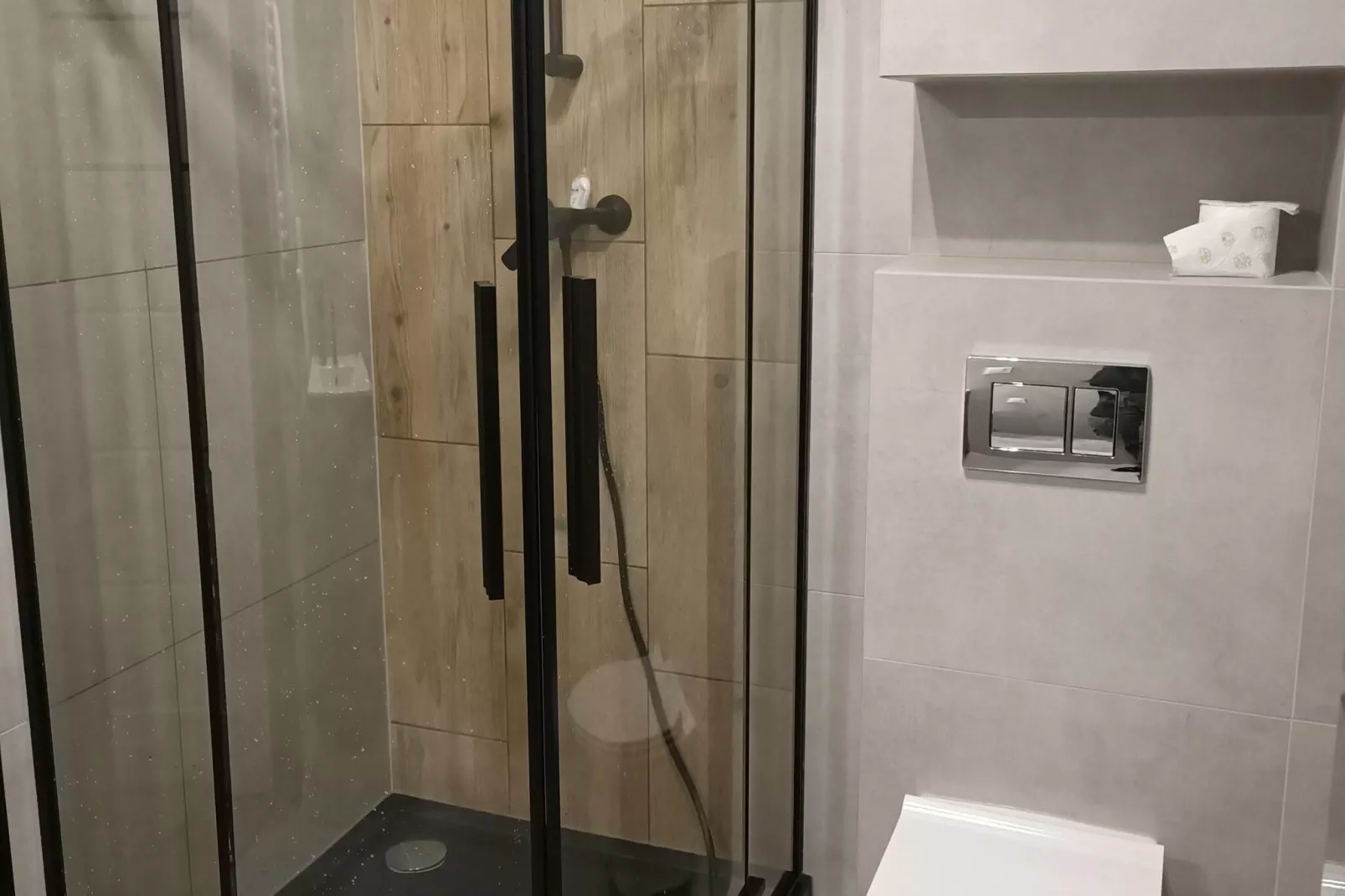 Apartament 32 Gąski-Bathroom