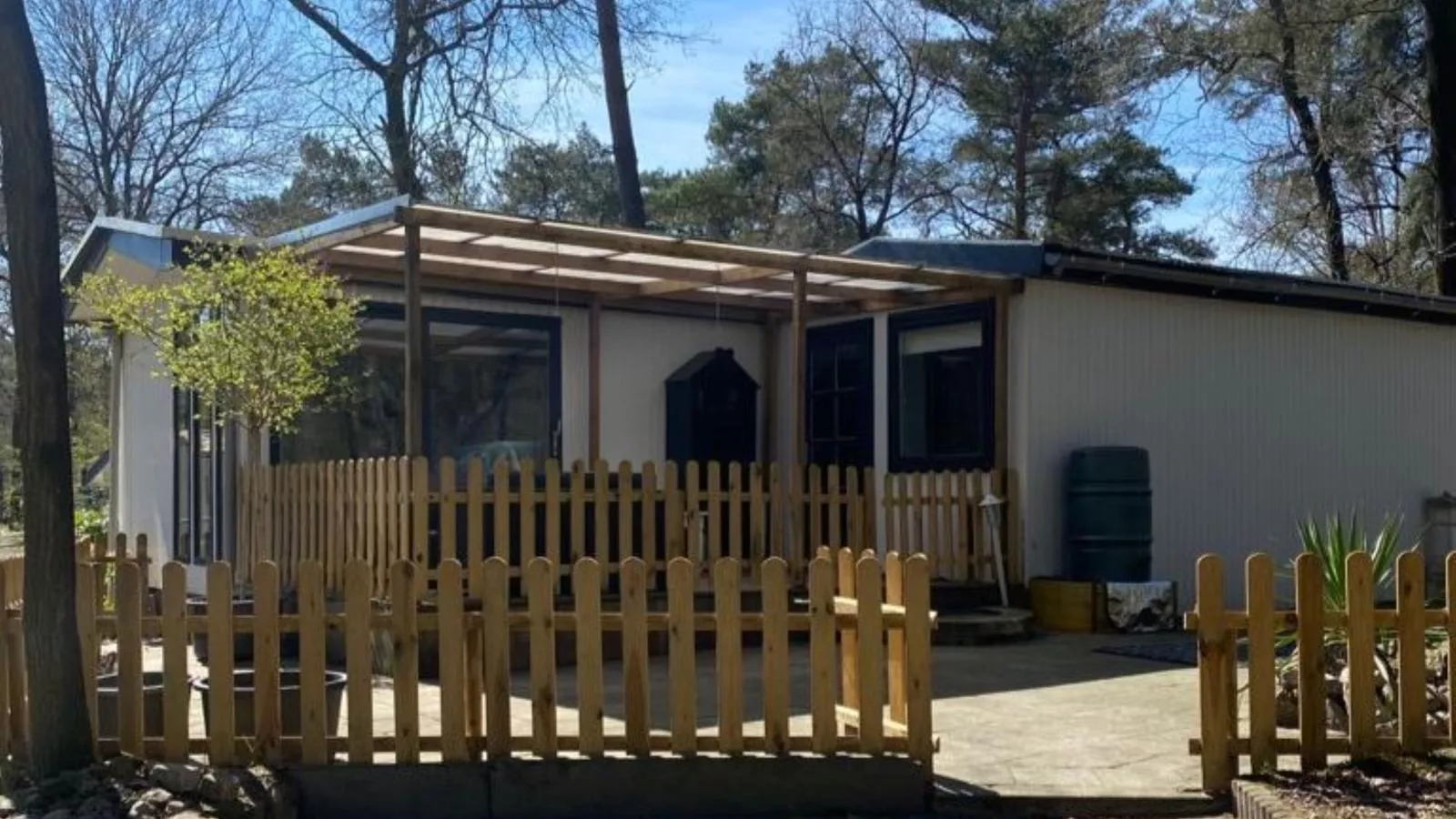 Villa Fox - Exterior in summer