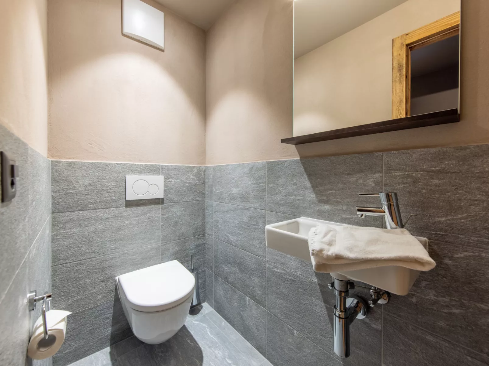 SWISSPEAK Resorts Zinal - Inside
