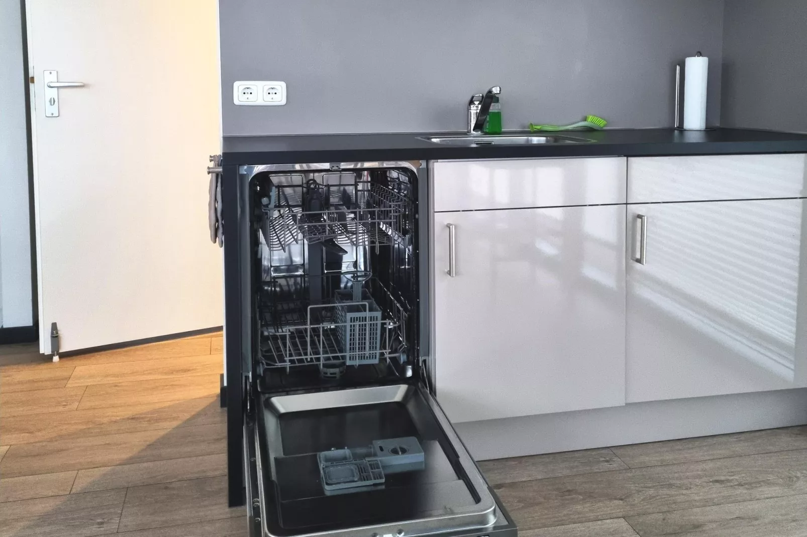 Houseboat Floating Houses Blue Active, Ribnitz-Damgarten-Blue Active - Kitchen