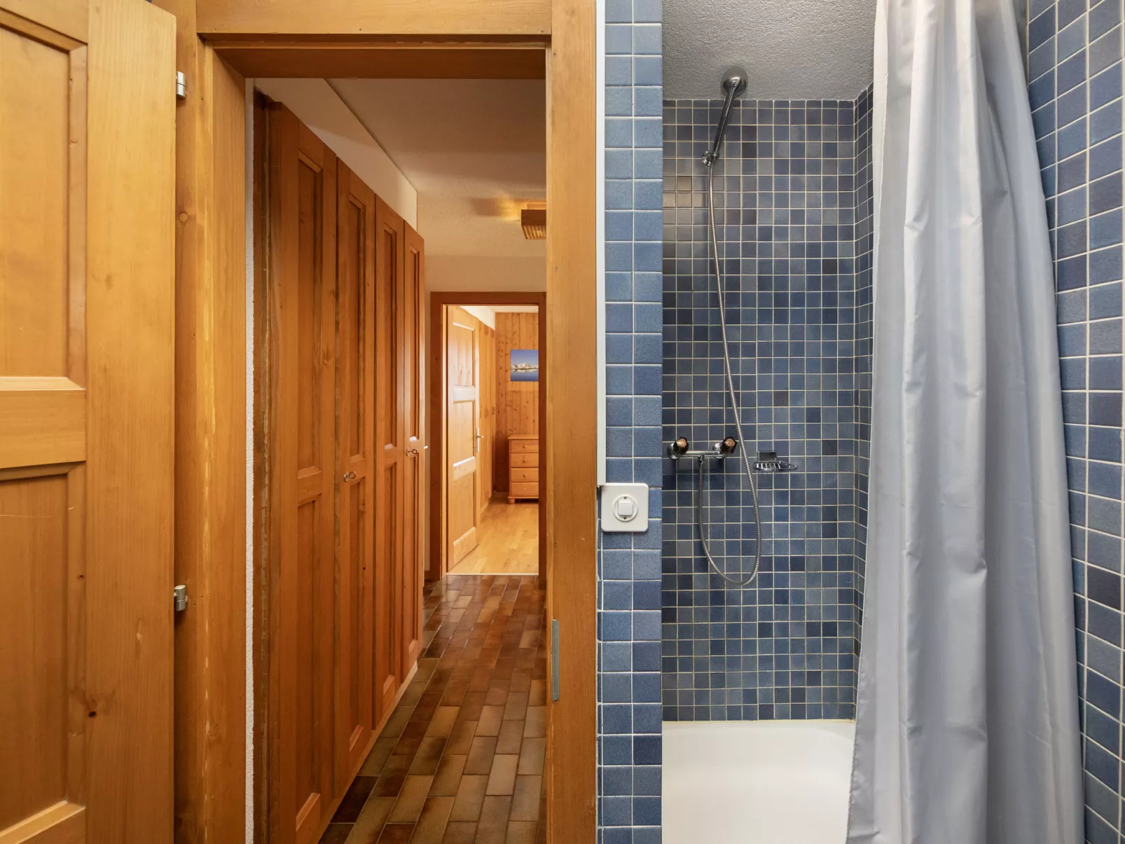 Tourbillon B 27 - Inside