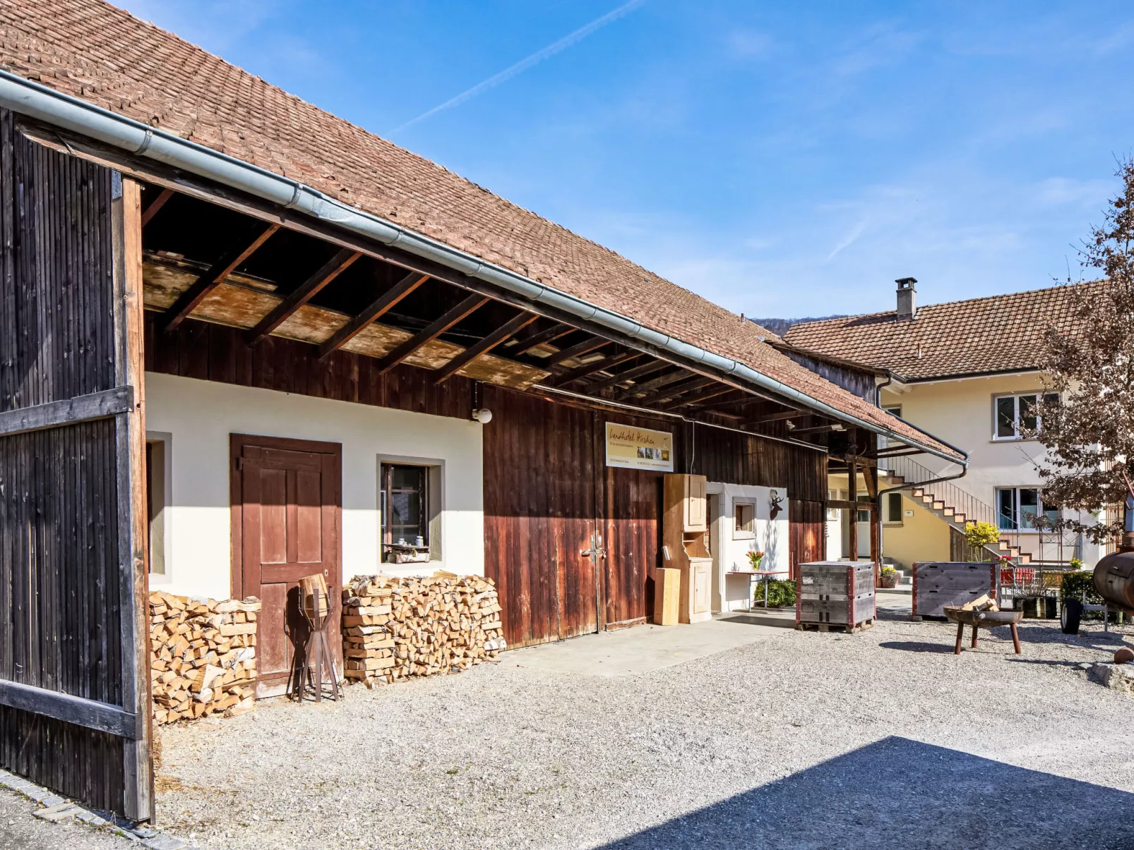 Hirschen Erlinsbach - Outside