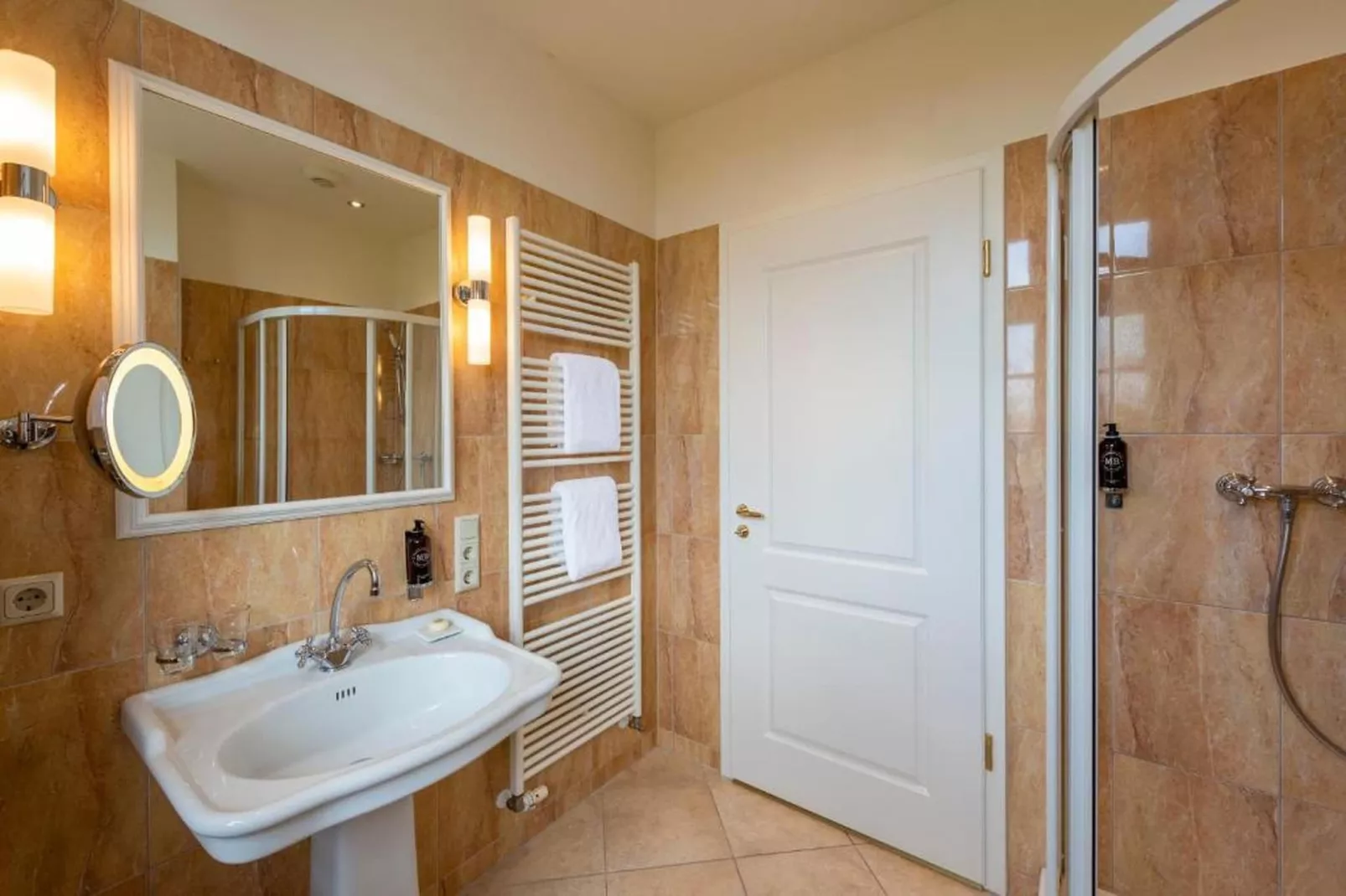 Standard double room - Salle de bain