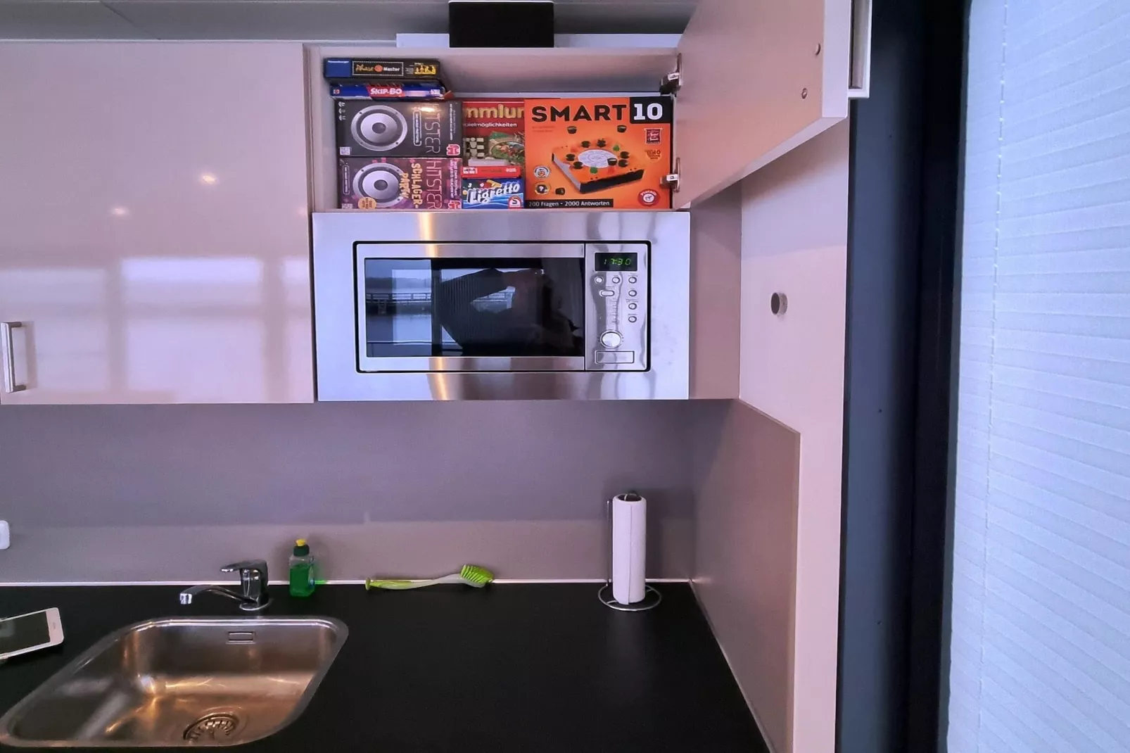 Houseboat Floating Houses Blue Active, Ribnitz-Damgarten-Blue Active - Kitchen