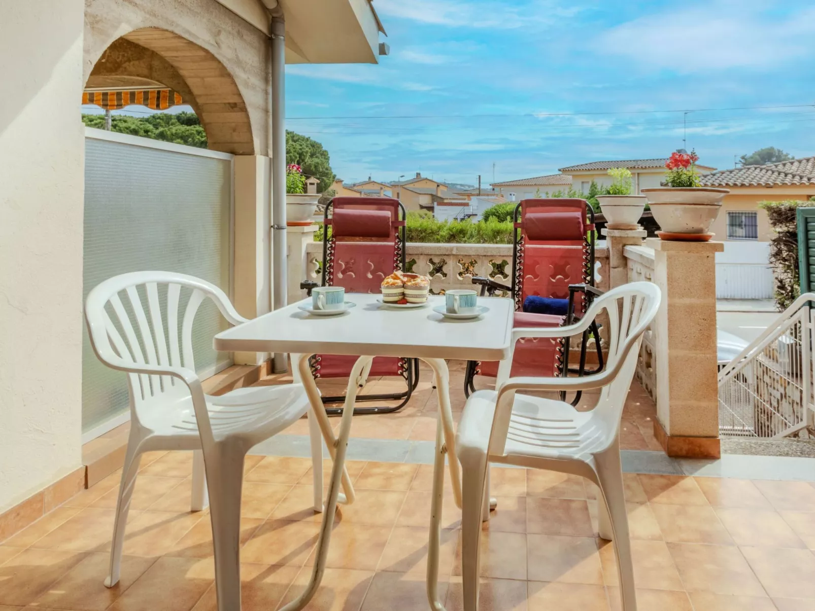 Raco Mas Estel - Outside