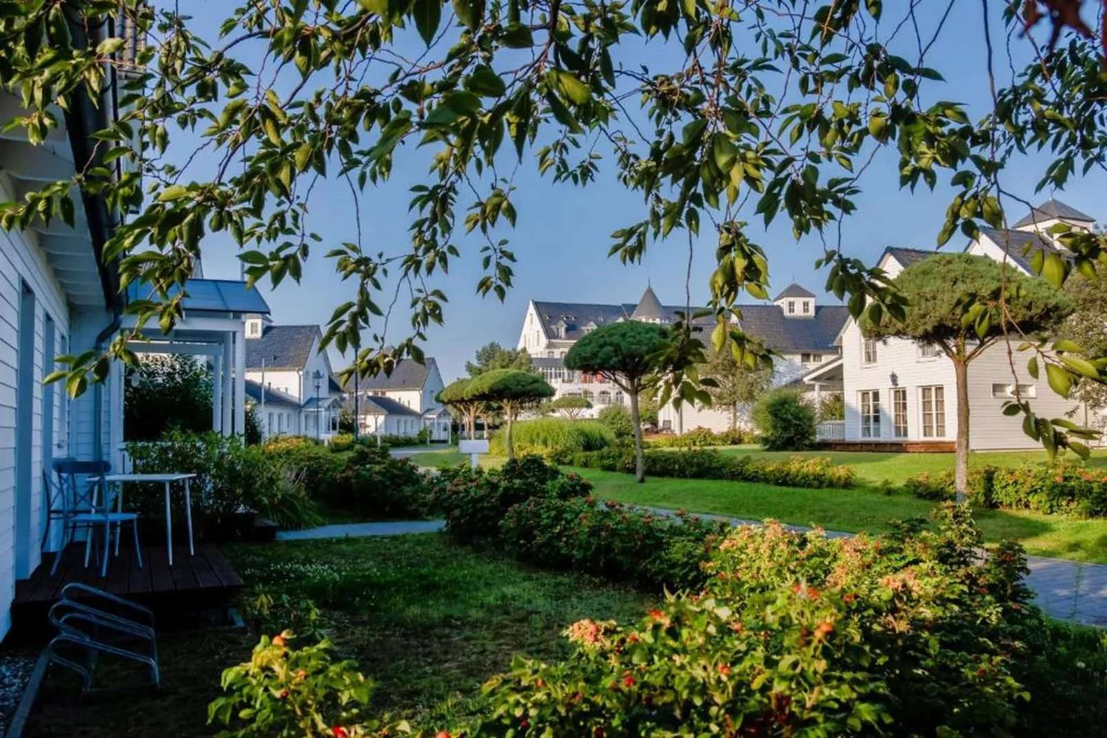 2 bedroom apartment - Jardins en été
