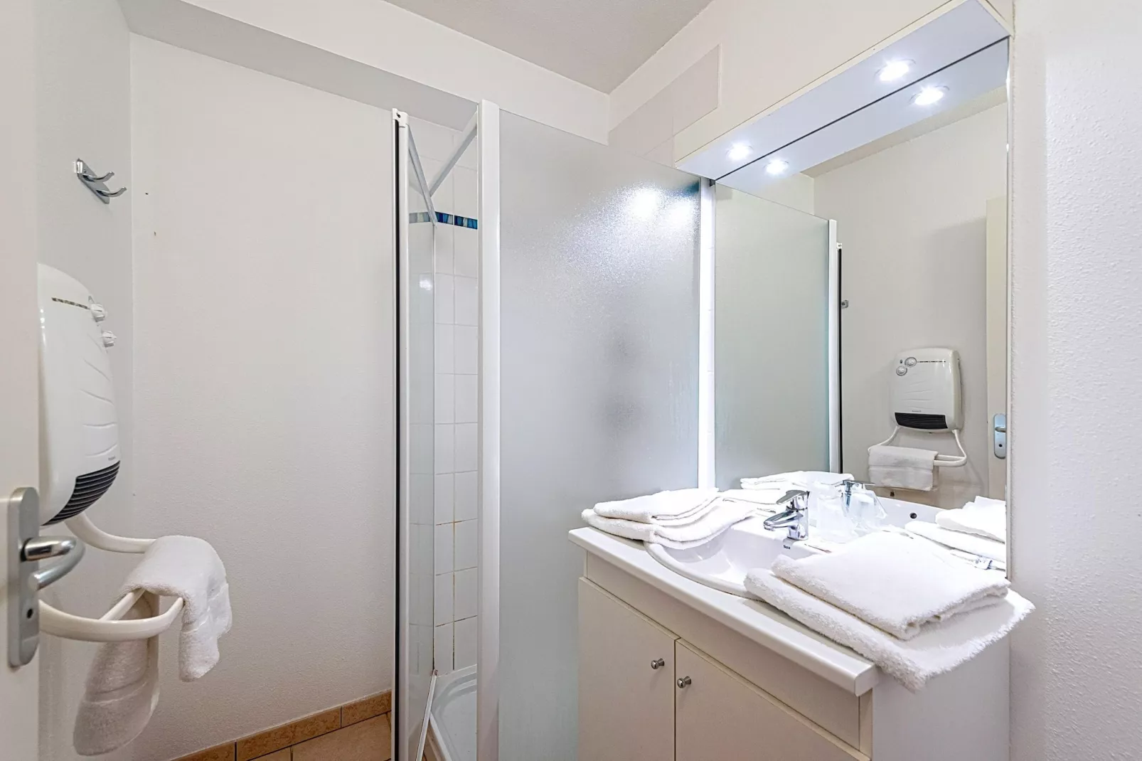 Cottage 3 pièces Confort - 6 pers - Salle de bain