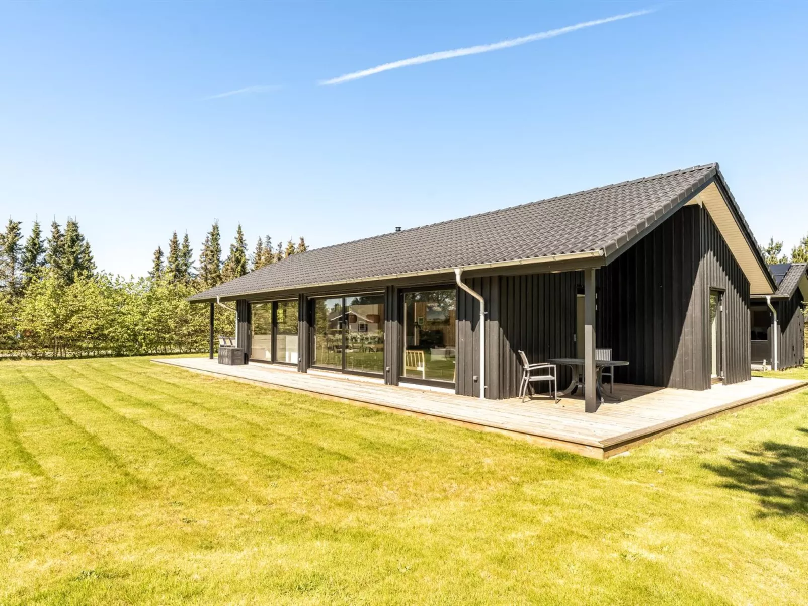 "Alfrede" -  from the sea - Outside