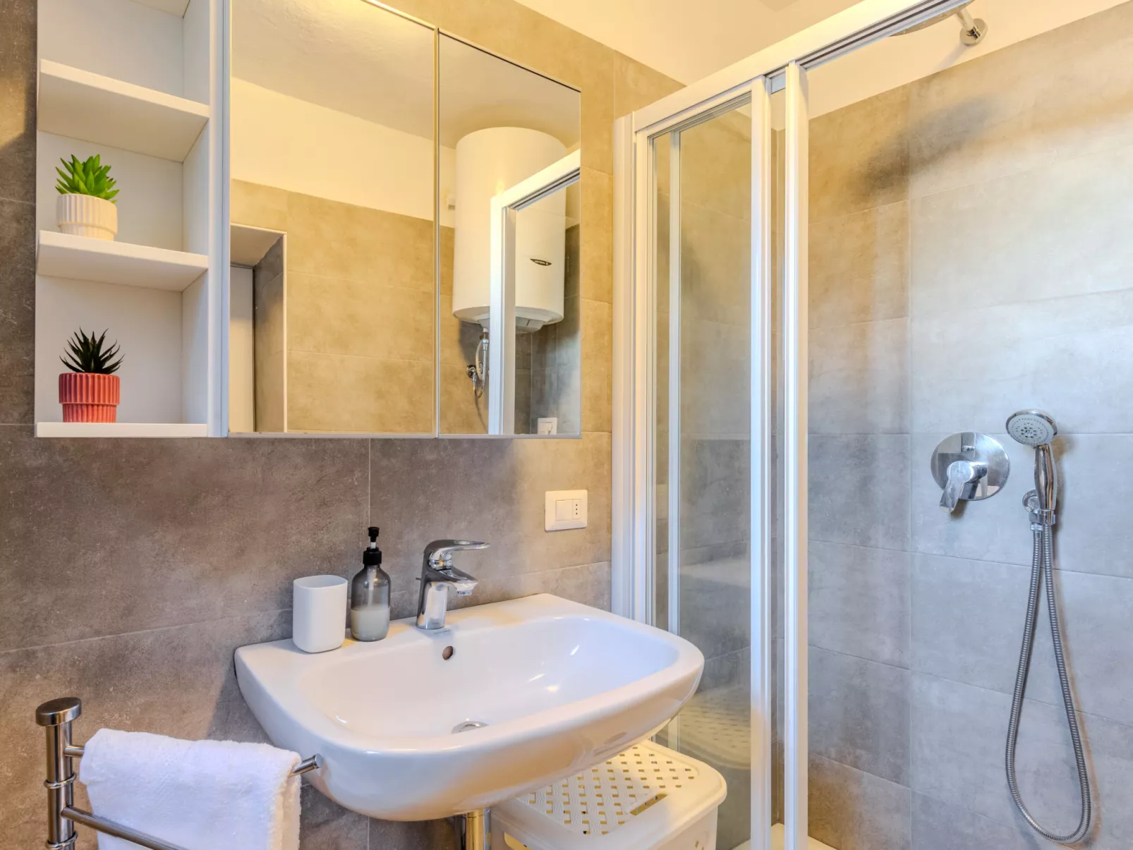 Centro Storico Porlezza - Drinnen