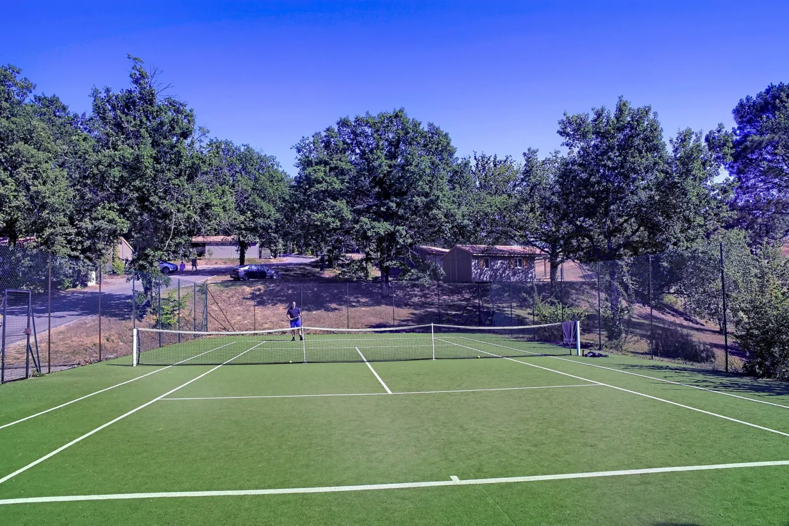 Hameaux des Lacs Two-Bedroom Cottage for 6 people - Installations du parc