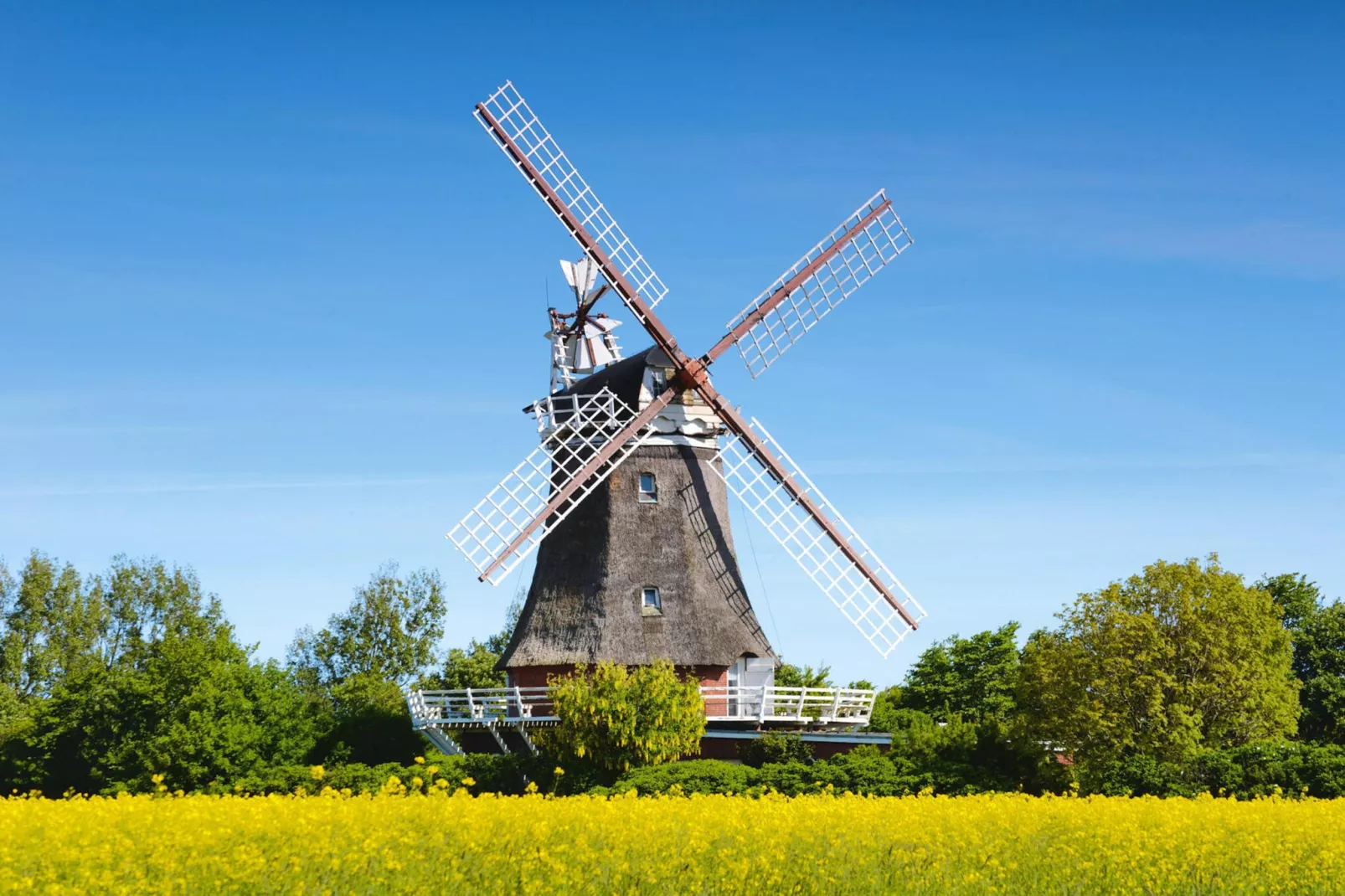 Doppelhaus in Oldsum auf Föhr-Haus 1 - Gebiete Sommer 1 km