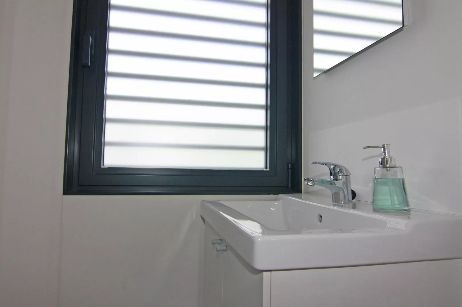 Houseboat Floating Houses Blue Active, Ribnitz-Damgarten-Blue Active - Bathroom