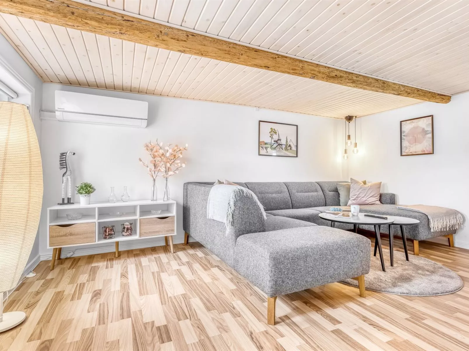 "Anneke" - 1.3km from the sea - Inside