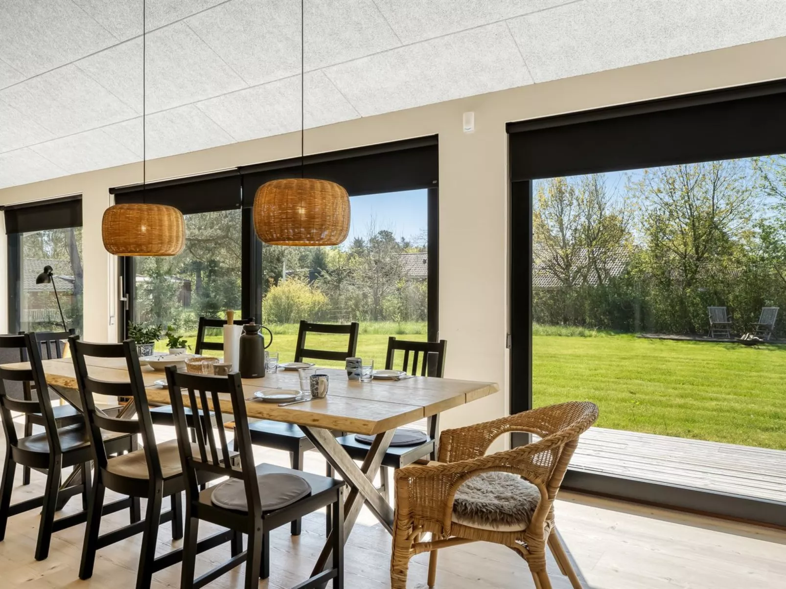 "Alfrede" -  from the sea - Inside