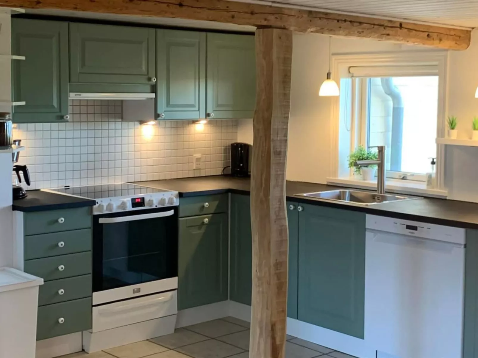 "Anneke" - 1.3km from the sea - Inside