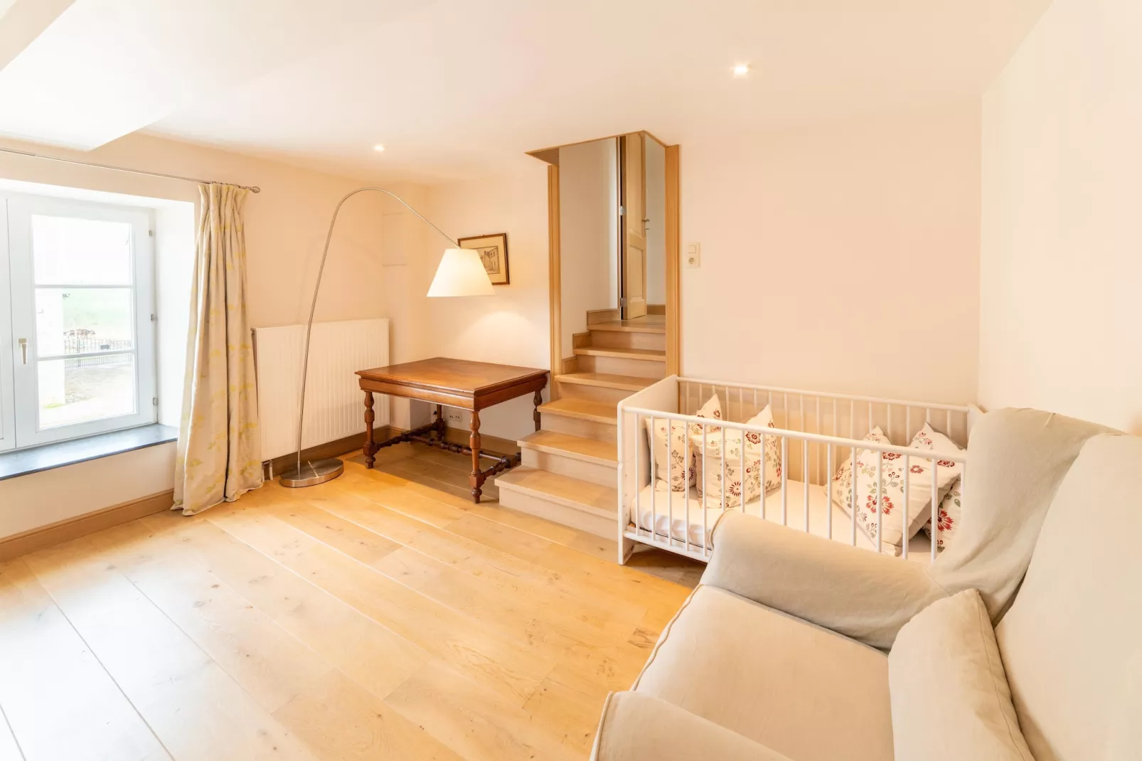 La Cour de Himbe - Exterior in summer