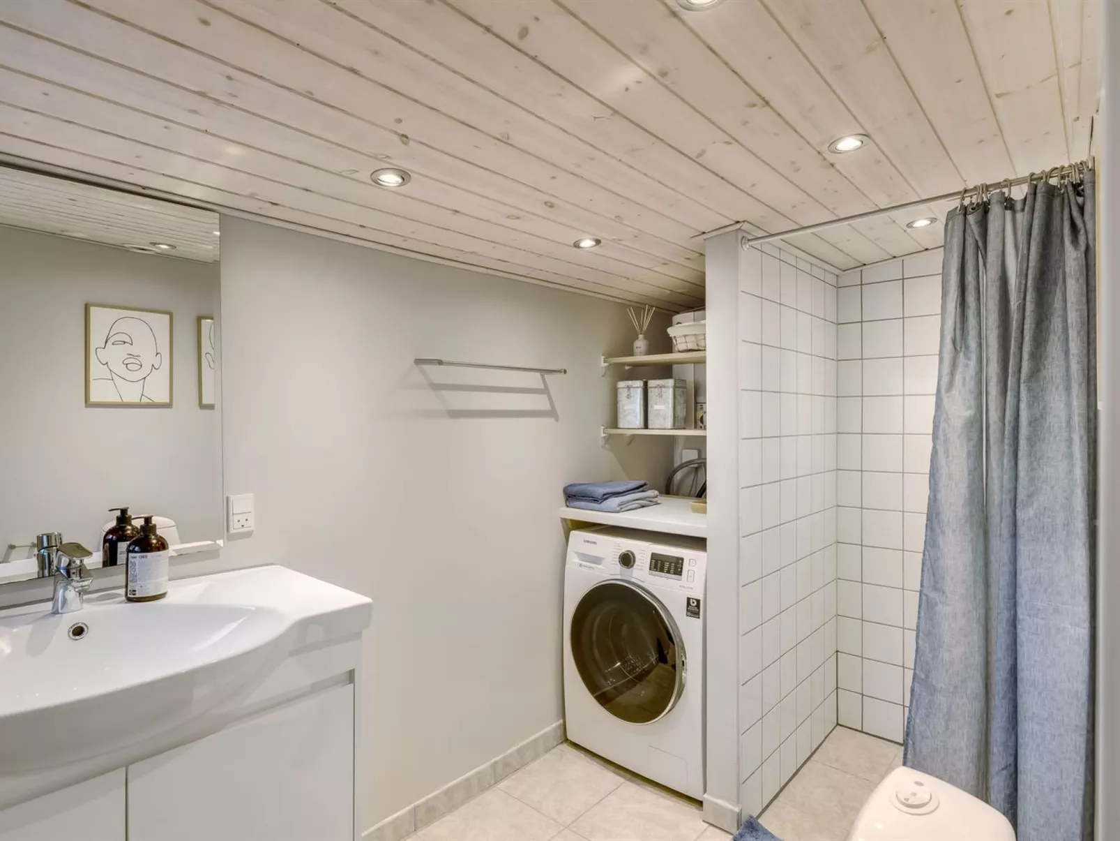 "Anemette" - 400m from the sea - Drinnen