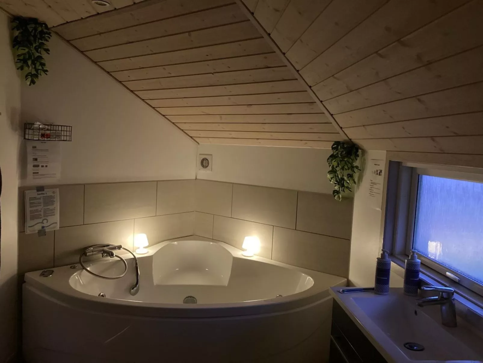 "Kenny" - 1.2km from the sea - Inside