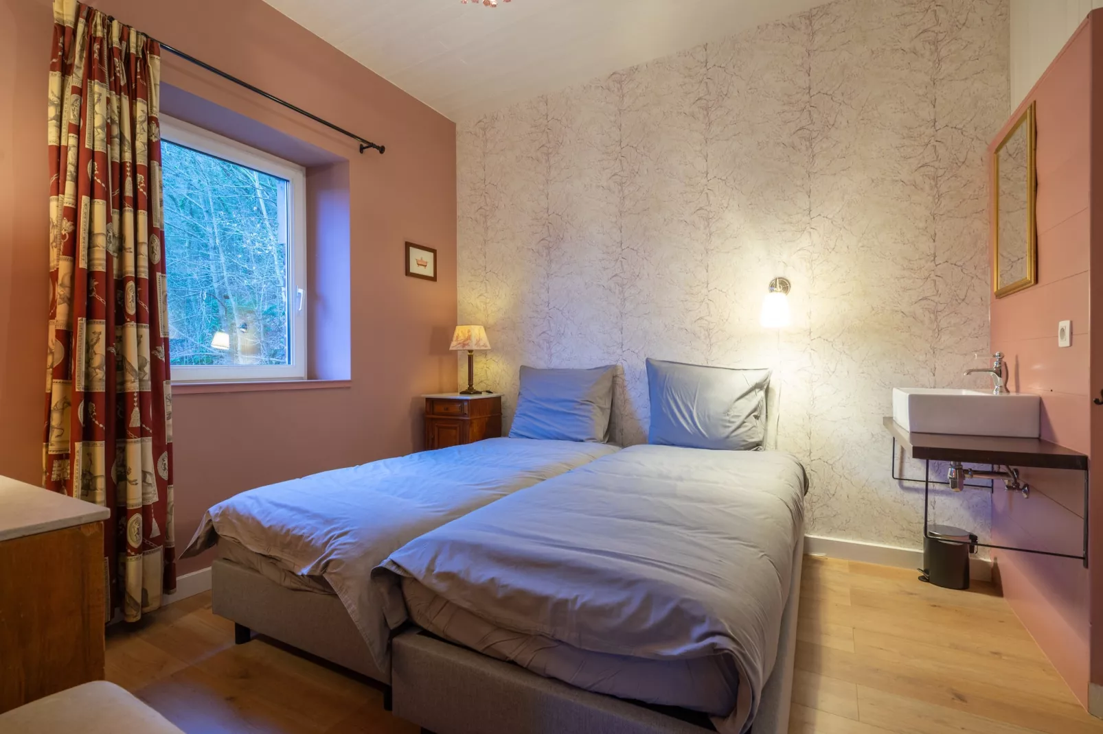 Chateau Constance 12 pax - Bedroom