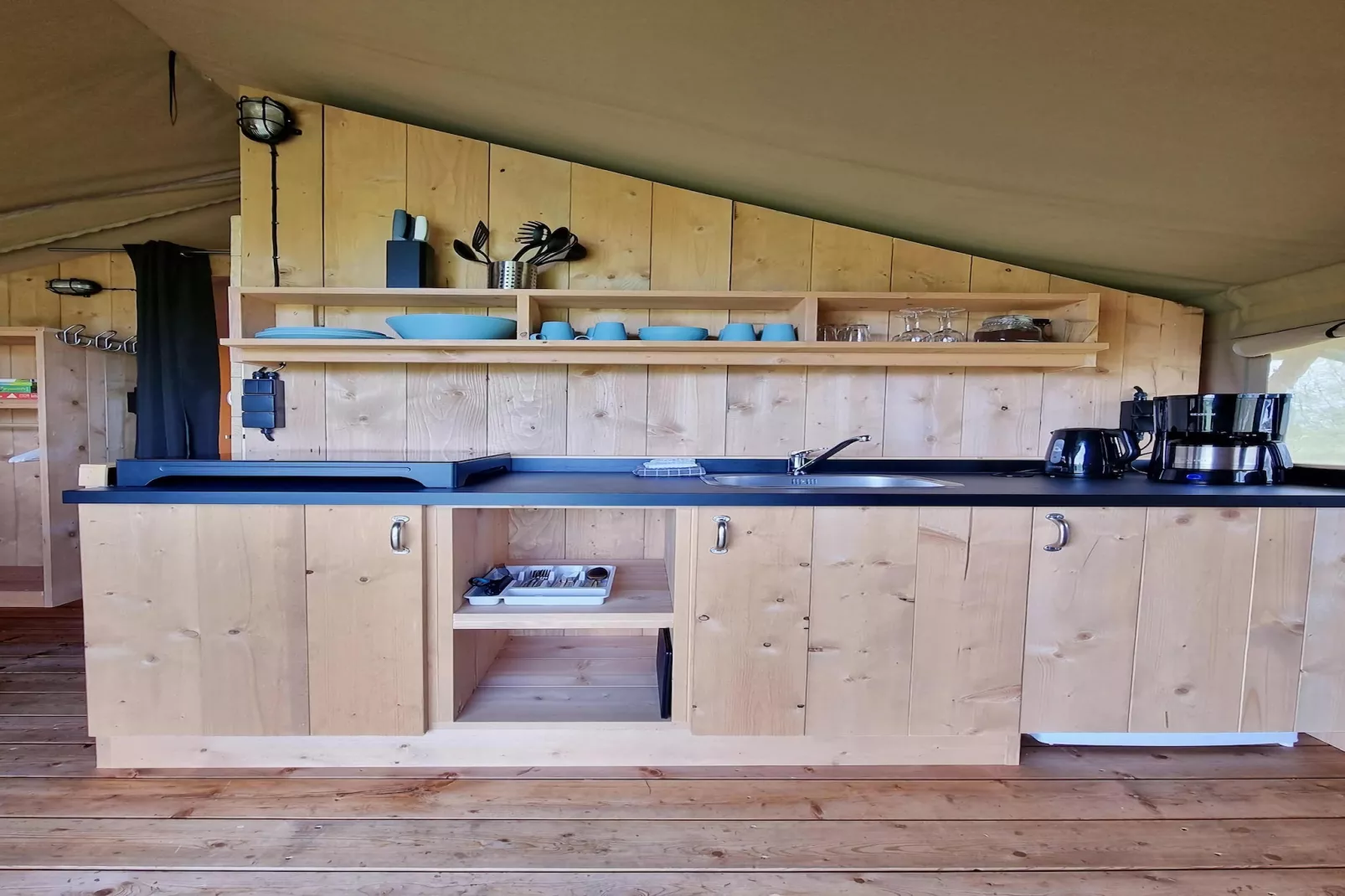 Luxe glamping met badkamer 3 - Küche