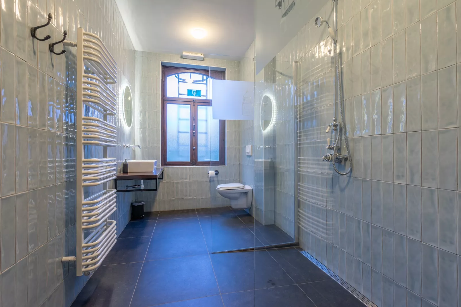 Chateau Constance 12 pax - Bathroom