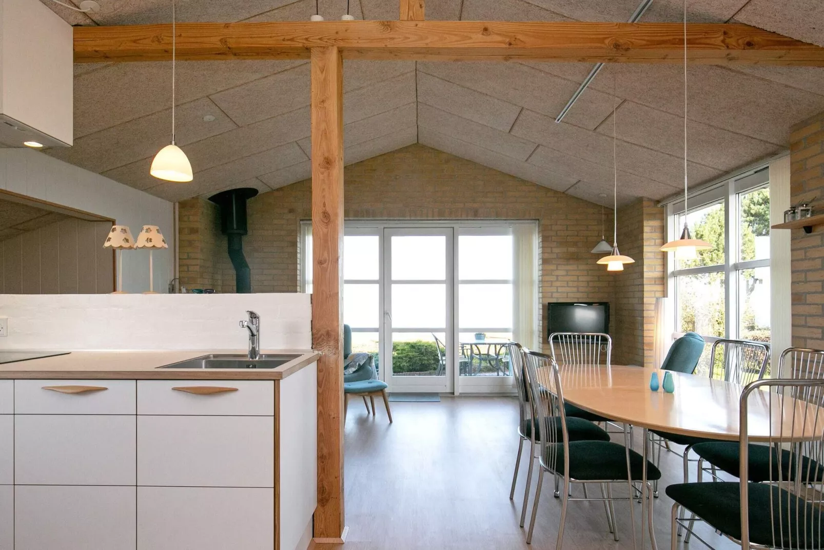 6 person holiday home in Frørup-Indoor