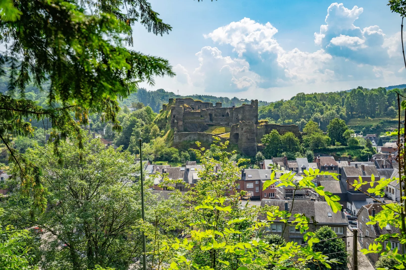 Chateau Constance 12 pax - Areas within 1km in summer