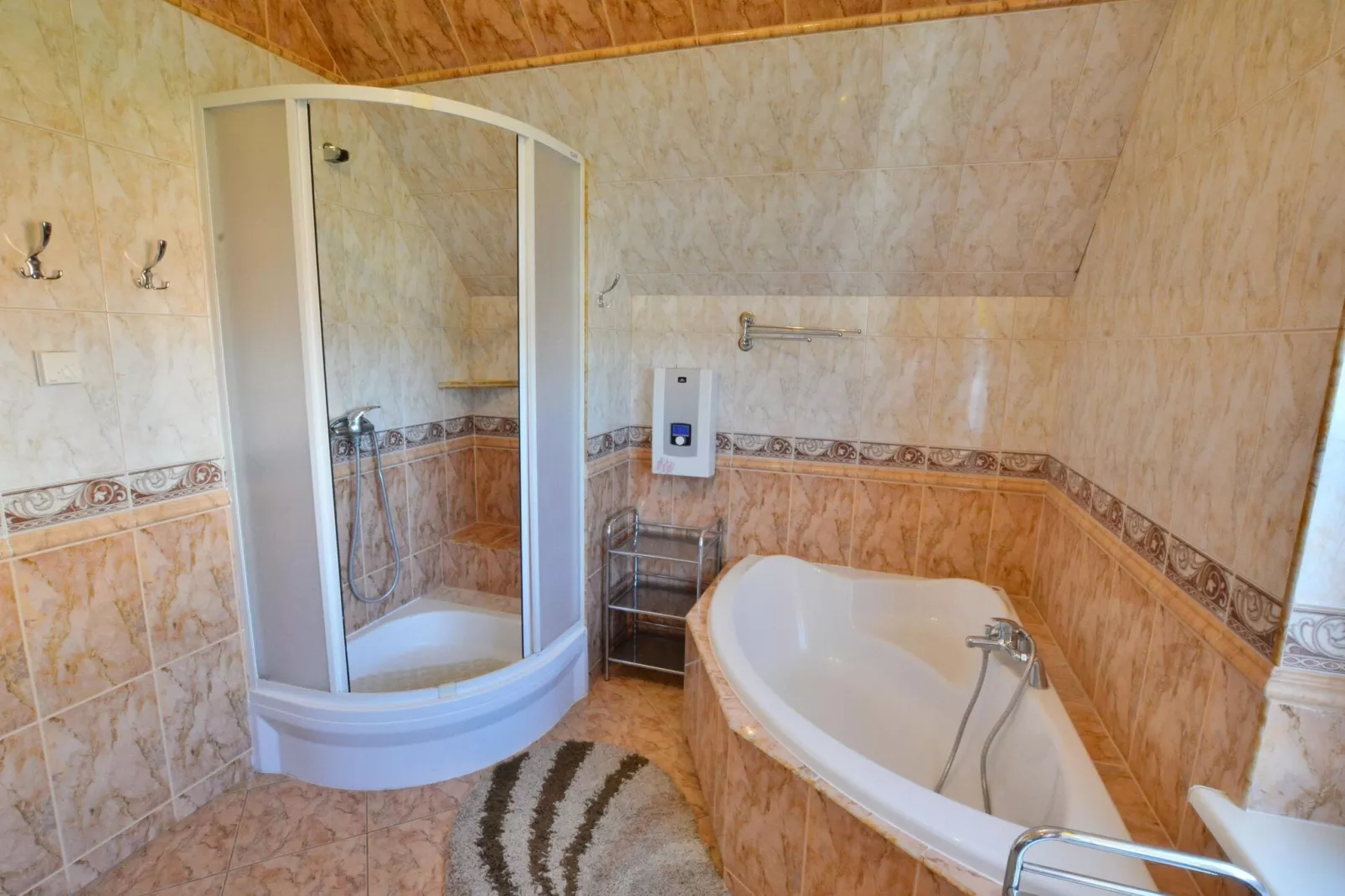 Dom w Jarosławcu-Bathroom