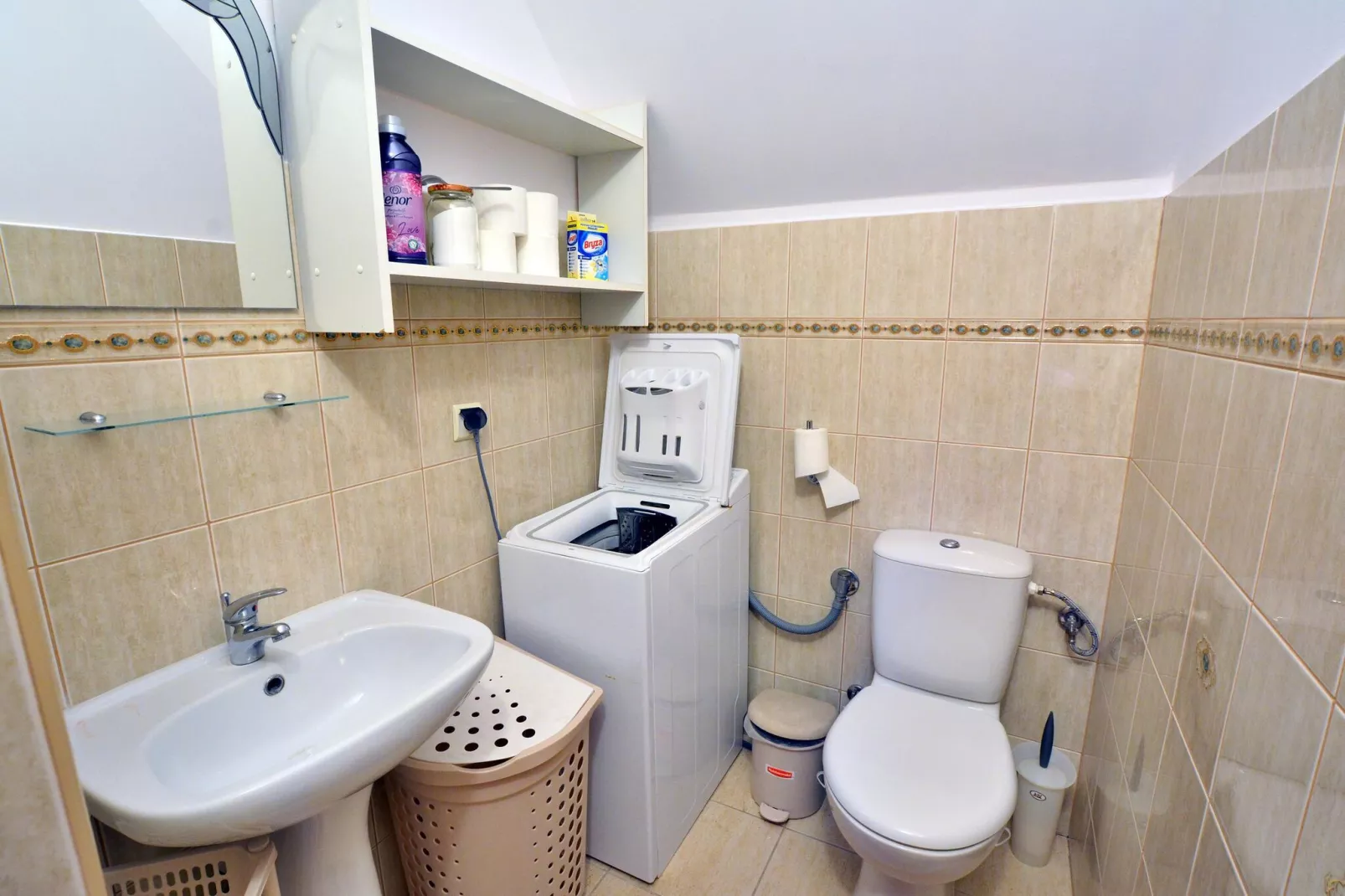 Dom w Jarosławcu-Bathroom