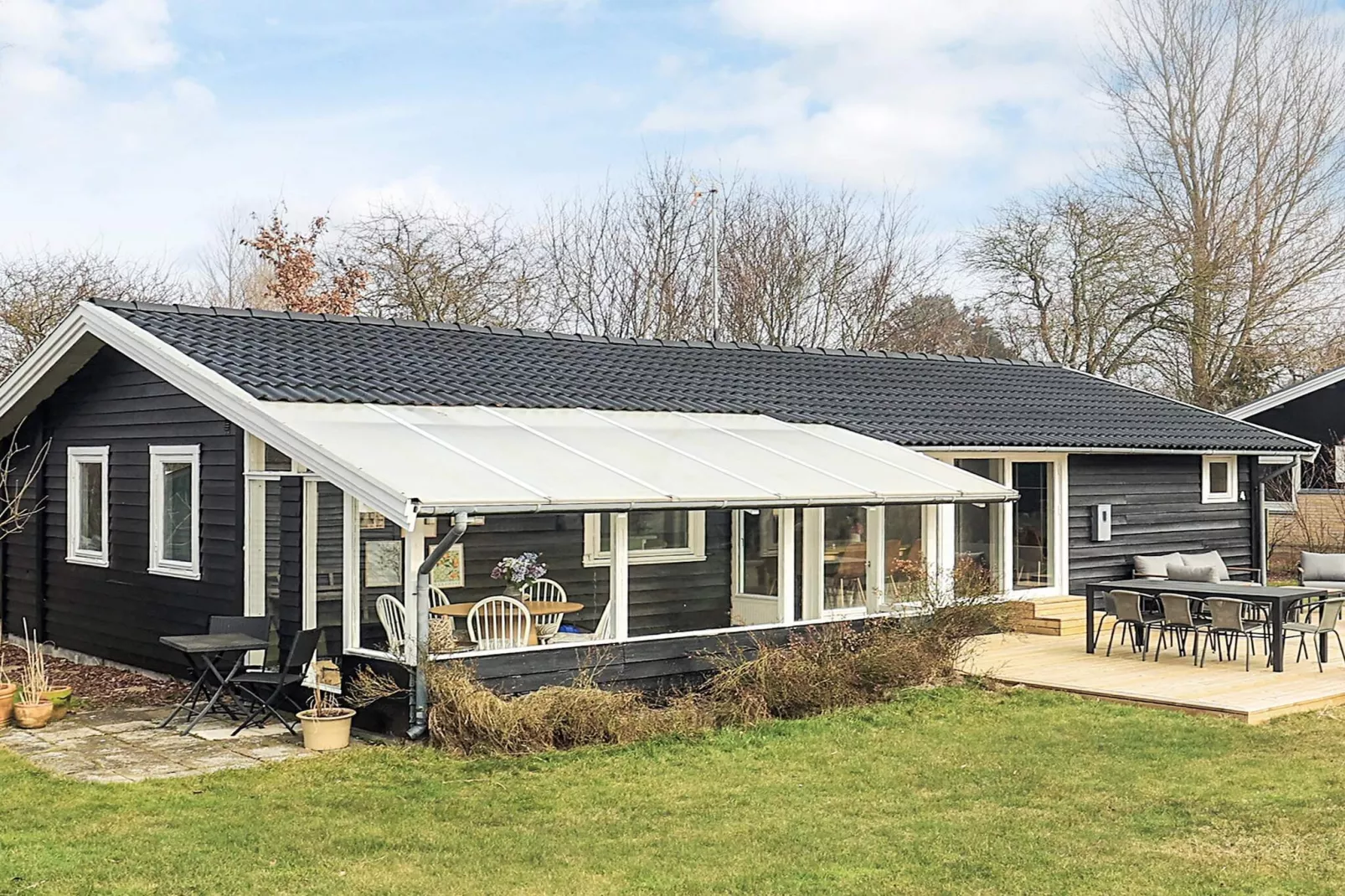 Holiday home, 500m from beach