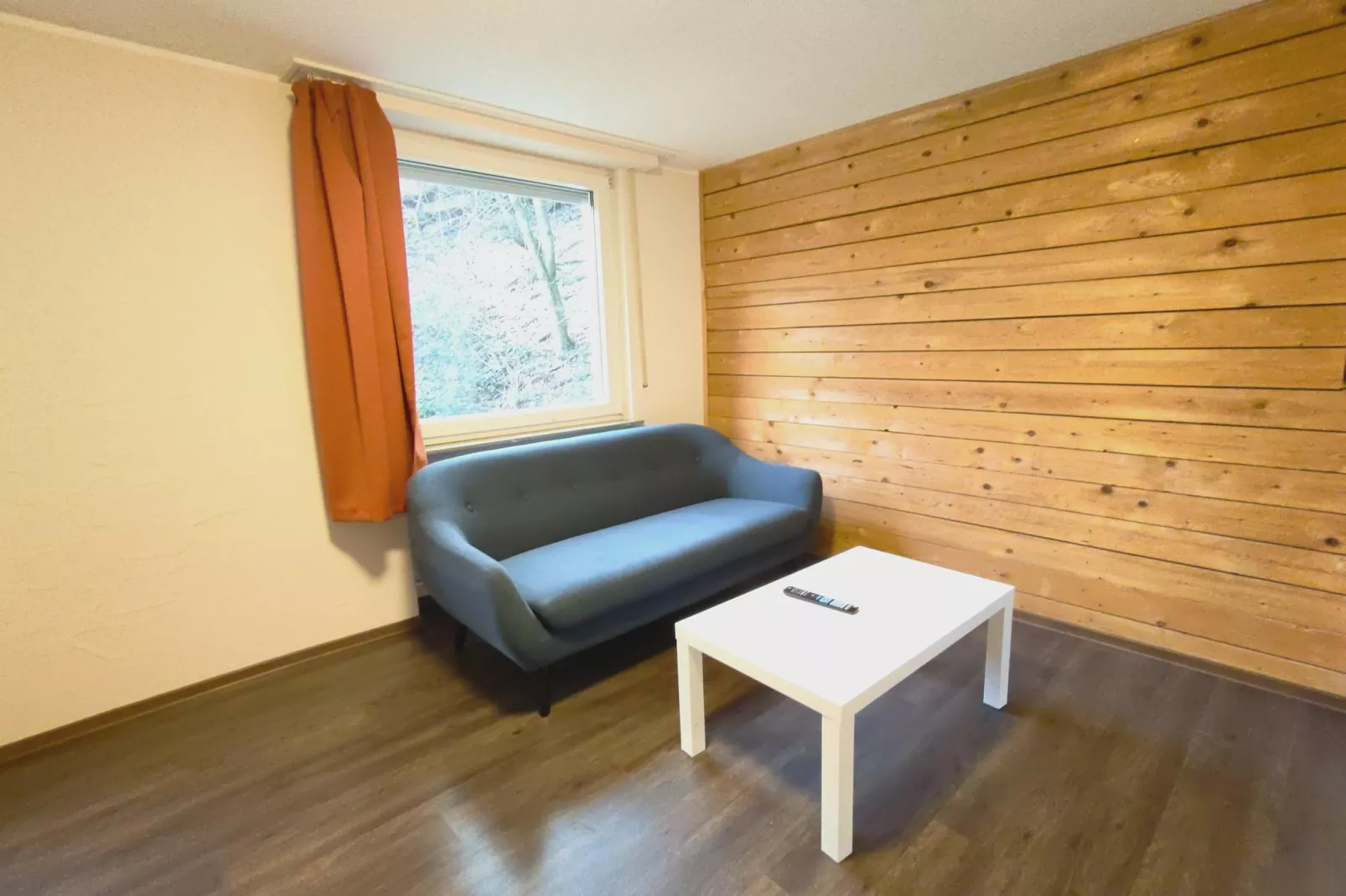 Family Suite / Standard Suit Room