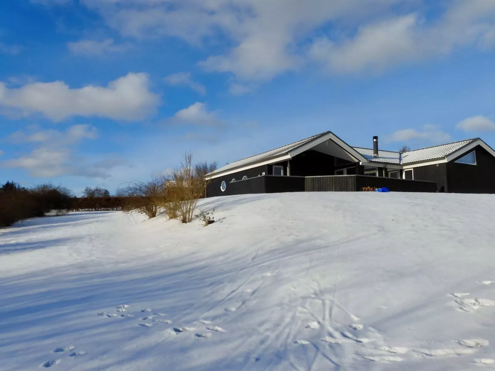 "Athisl" - 800m from the sea