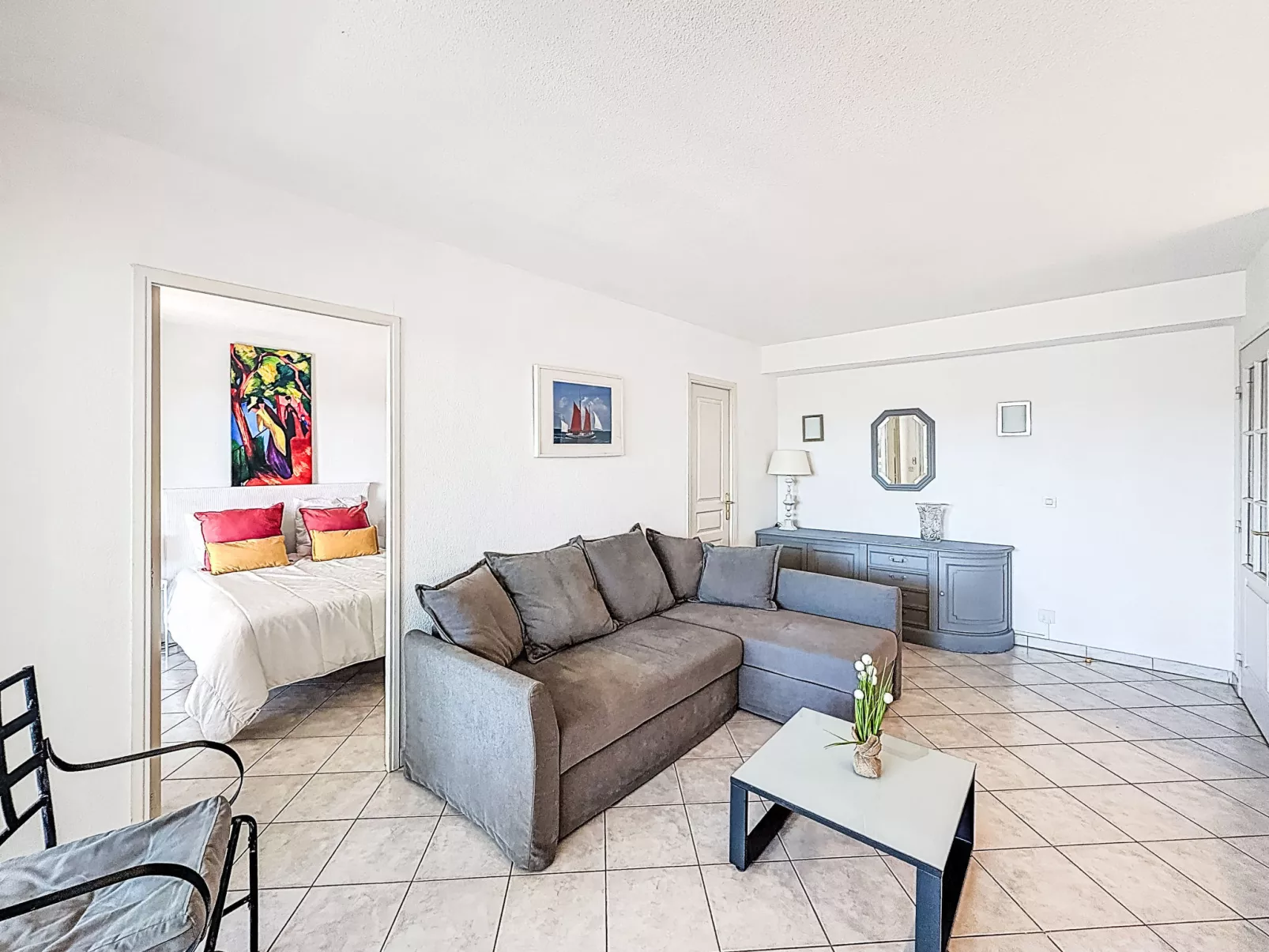 Les Calanques d'Azur - Inside