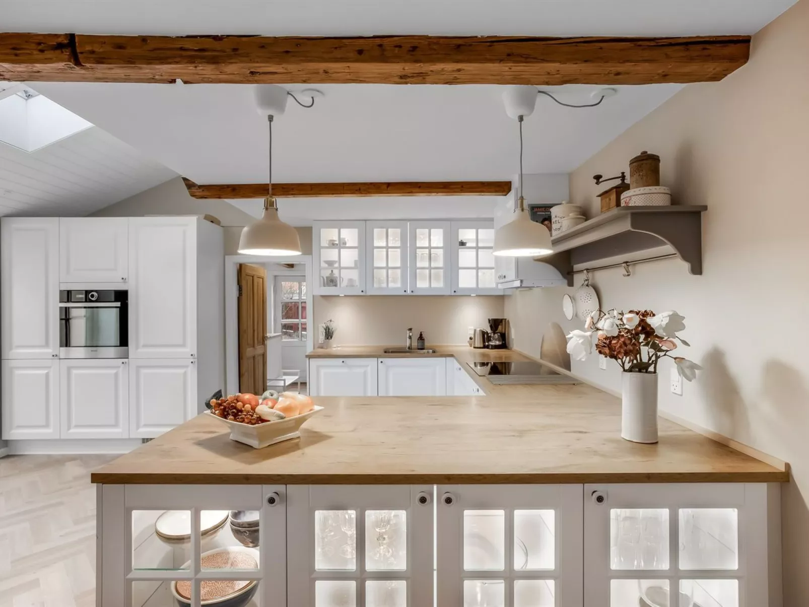 "Juhana" - 150m from the sea