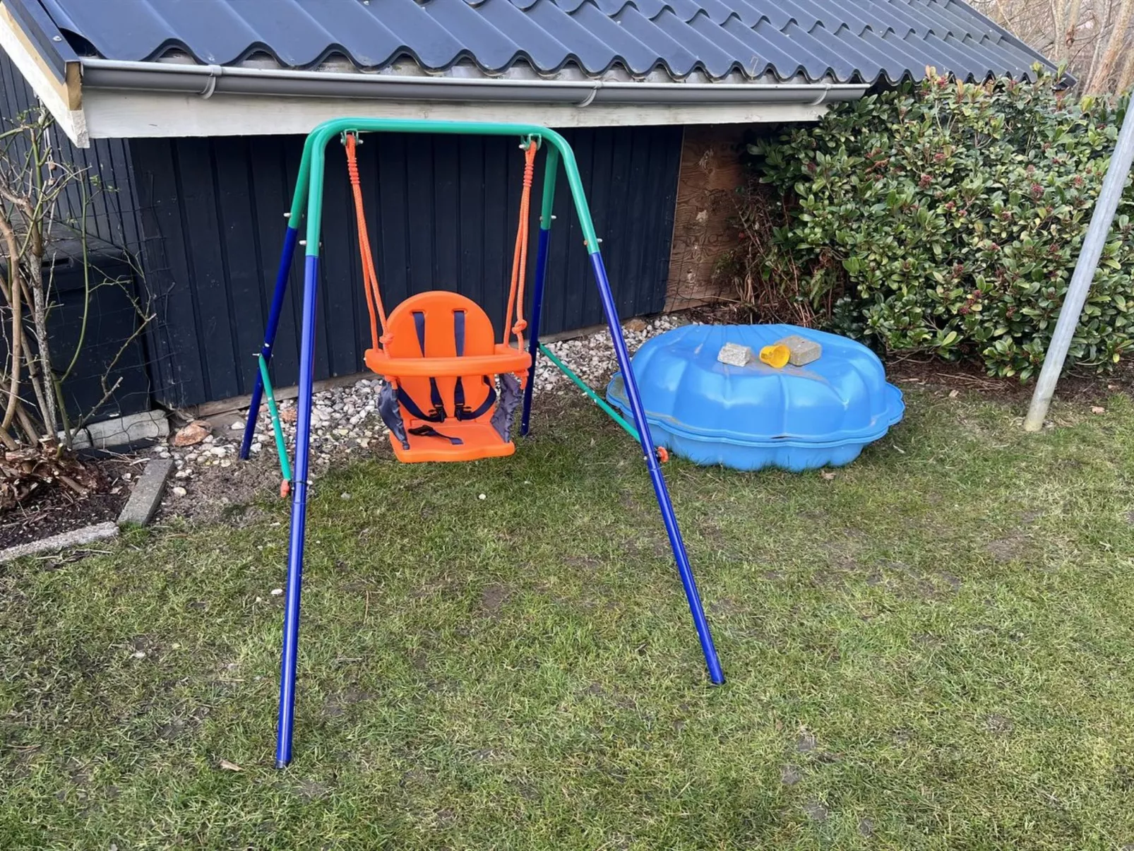 "Ronja" - 100m to the fjord - Draußen