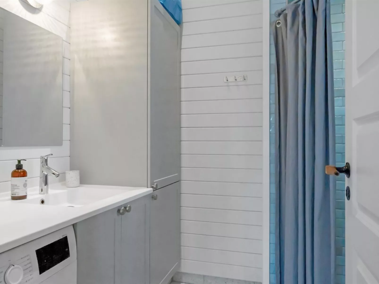 "Hoat" - 250m from the sea - Inside