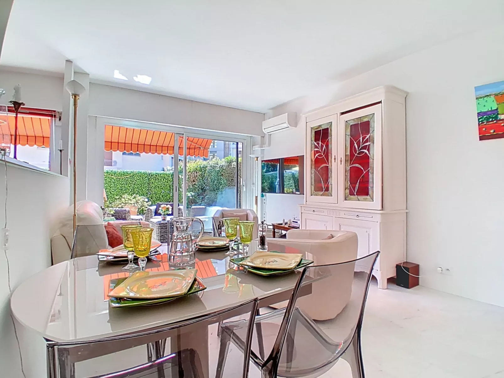 Le Chaville - Drinnen