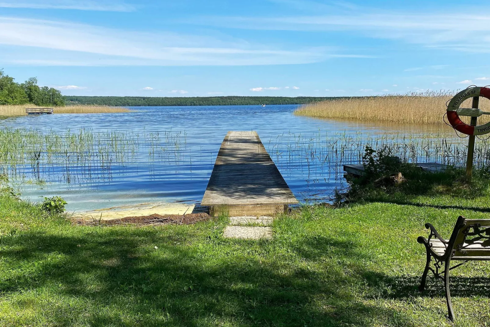 Charmante cabane d  ete avec sauna-By Traum - Vue sur l'eau