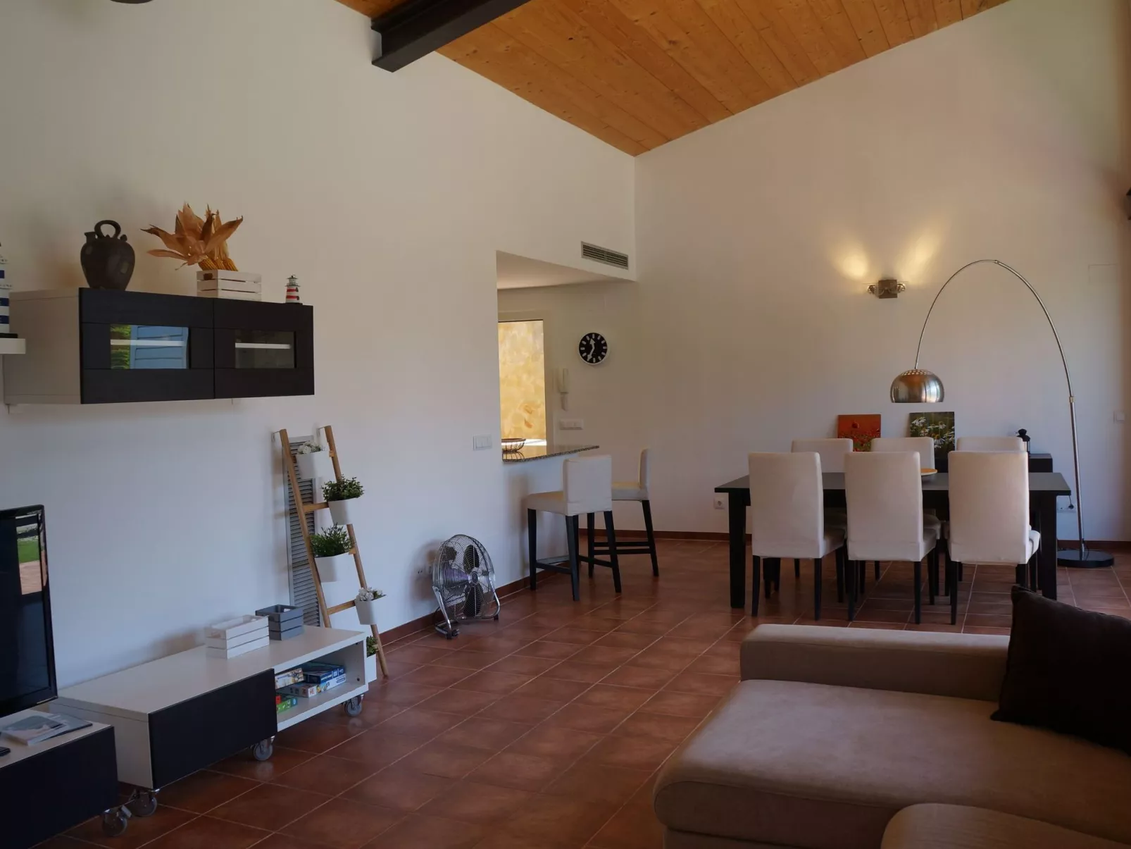 Costabravaforrent Gavarres, für 6 Personen mit Gemeinschaftspool - Dedans