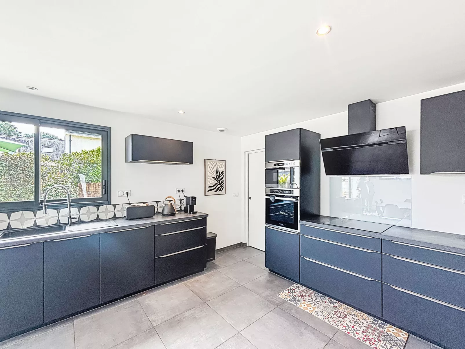 Maison Des Lupins - Outside