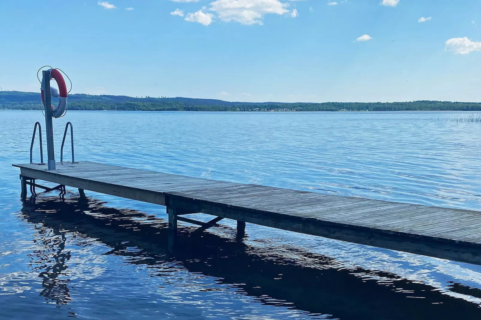 Charmante cabane d  ete avec sauna-By Traum - Vue sur l'eau