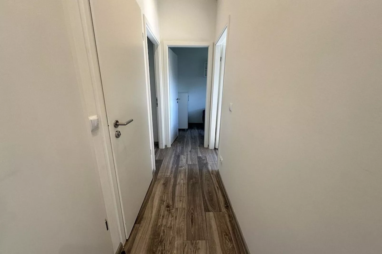 Hackfort kavel 143 - Hall & reception