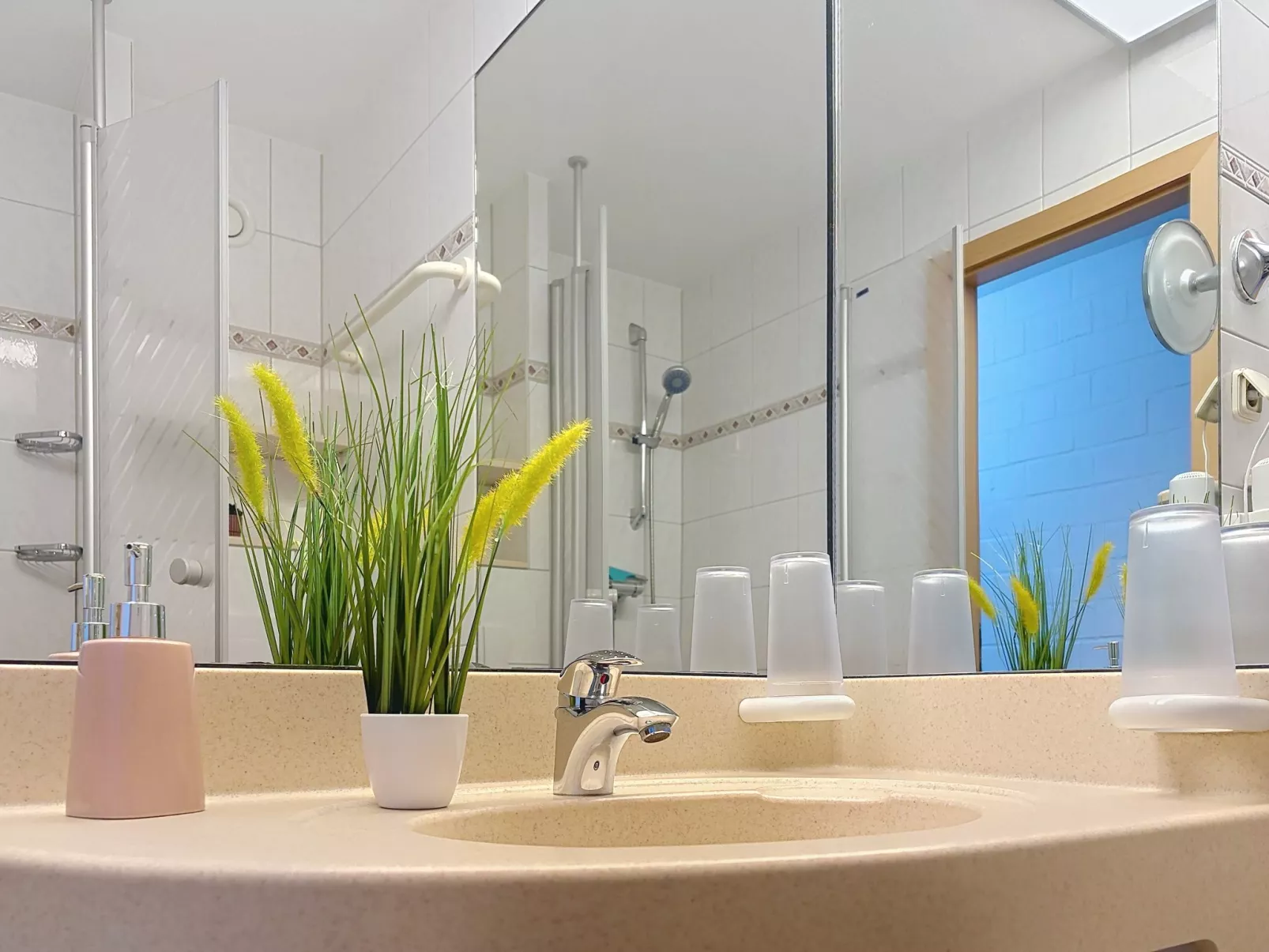 Nicole inkl. Schwimmbad und Sauna - Drinnen