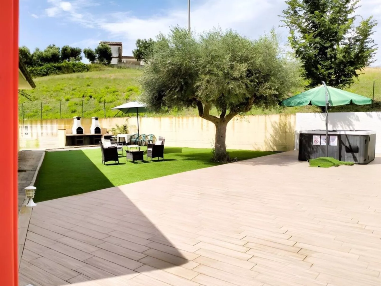 Schoene Appartment mit panoramische Blick - Outside