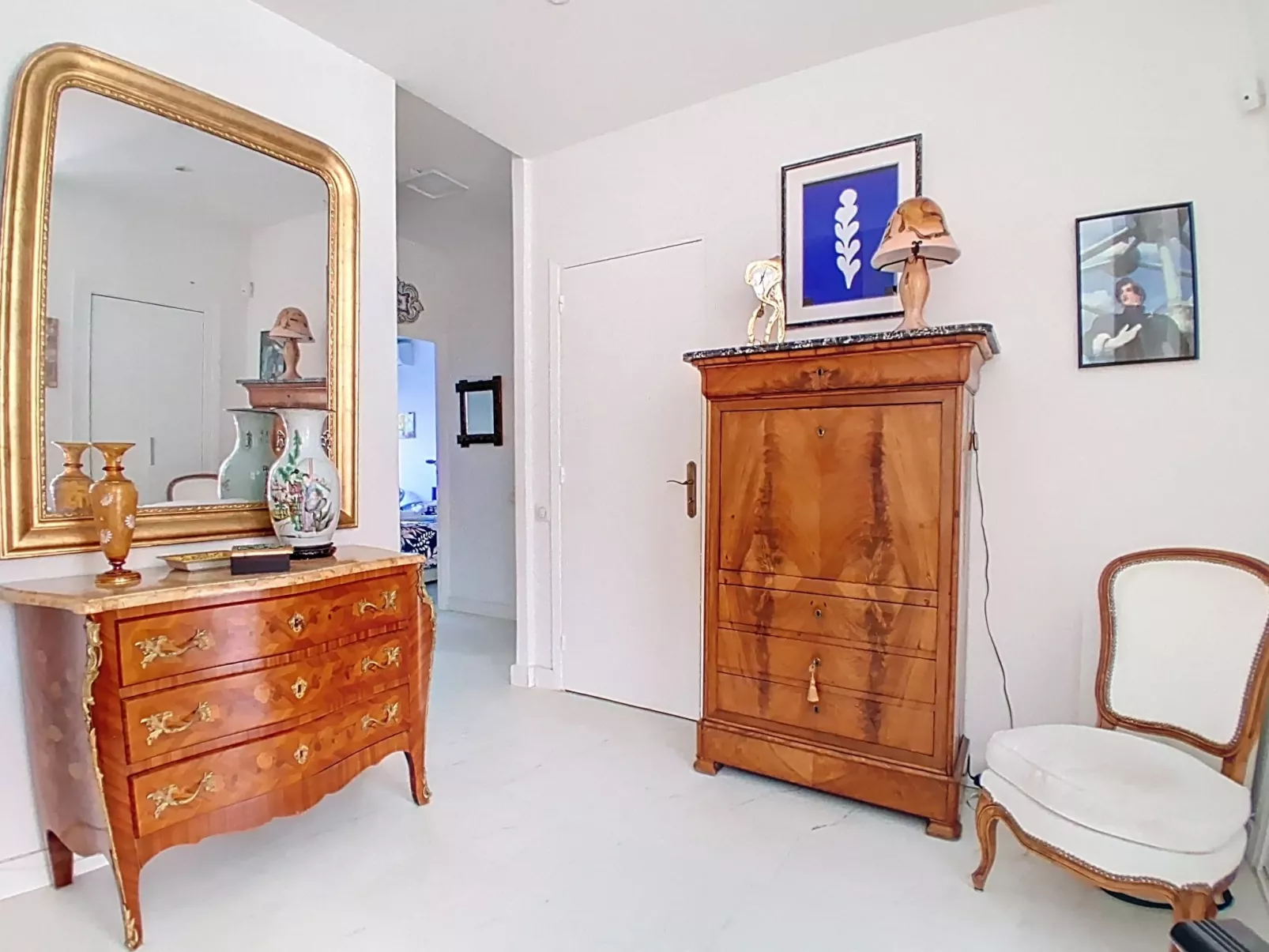 Le Chaville - Drinnen