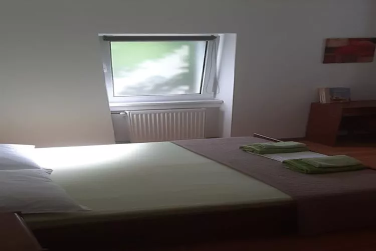 Apartments Snjezana - One Bedroom Apartment with Balcony and Sea View A1 - Bedroom