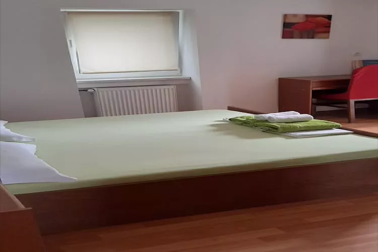 Apartments Snjezana - One Bedroom Apartment with Balcony and Sea View A1 - Bedroom