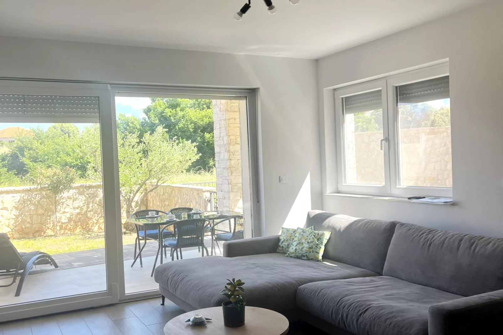 Apartment Mariner 1 with heated pool - Living room